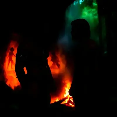 Die verbotene Entdeckung in der urzeitlichen Höhle - Bild